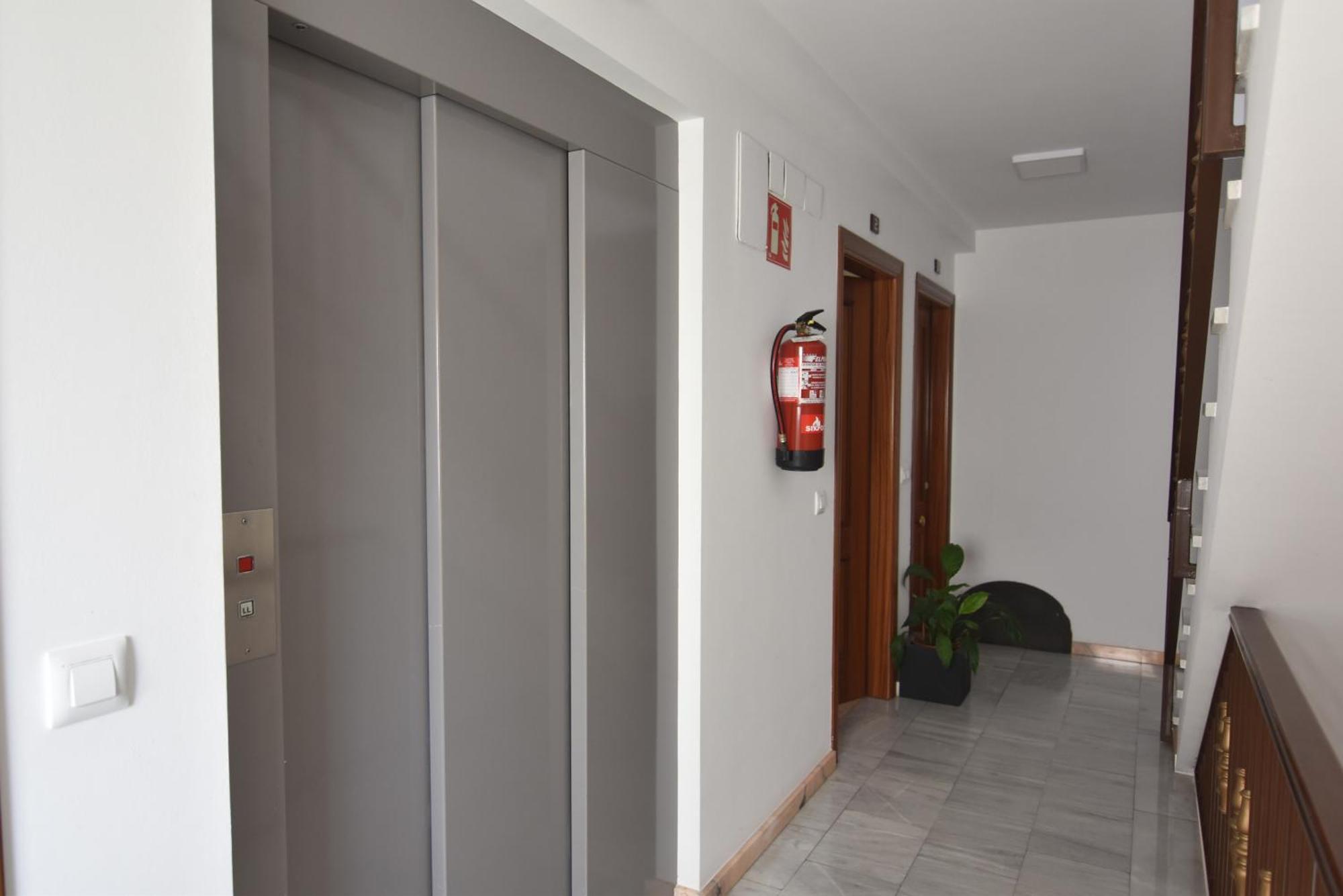 Rnet - Lluis Companys Roses Daire Dış mekan fotoğraf